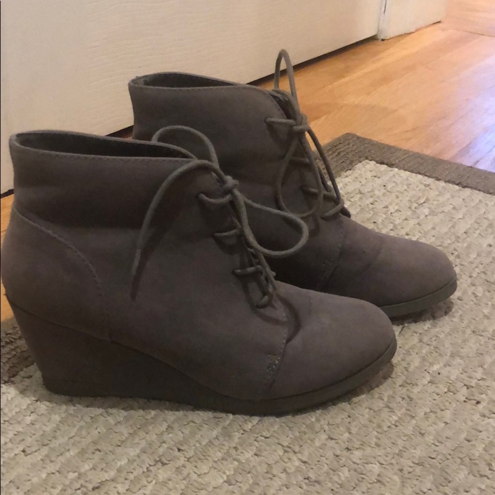 Madden girl lace up wedge bootie